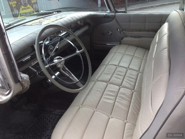 1958 Buick Riviera in Glasgow 7