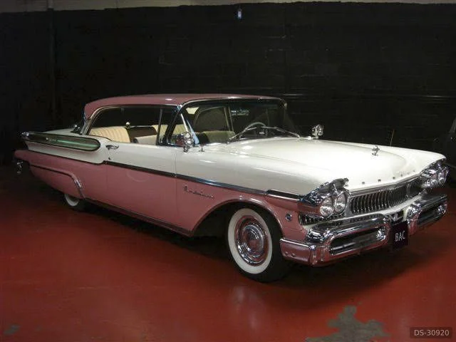 1957 Mercury Montclair in Glasgow 2