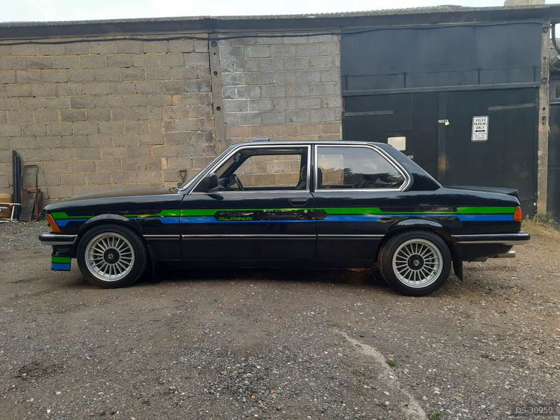 1982 BMW E21 323i in London 10