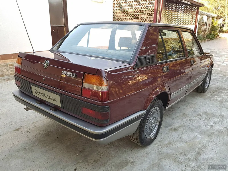 1985 Alfa Romeo Giulietta in Palermo 7