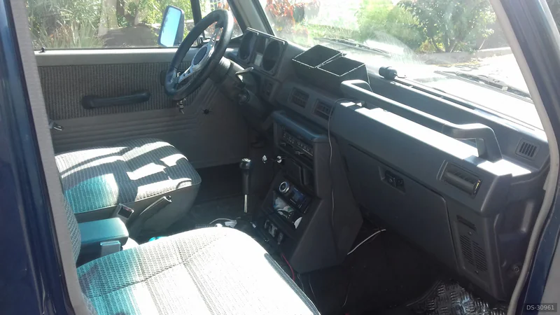 1998 Mitsubishi Montero in Candelaria 3
