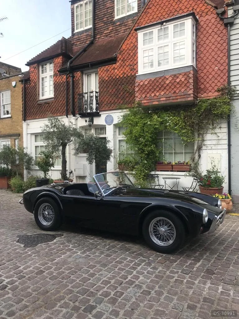 1970 AC Cobra in Cannes 4
