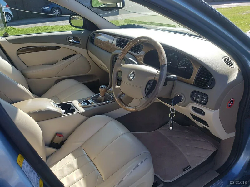 2002 Jaguar S Type in Thetford 3
