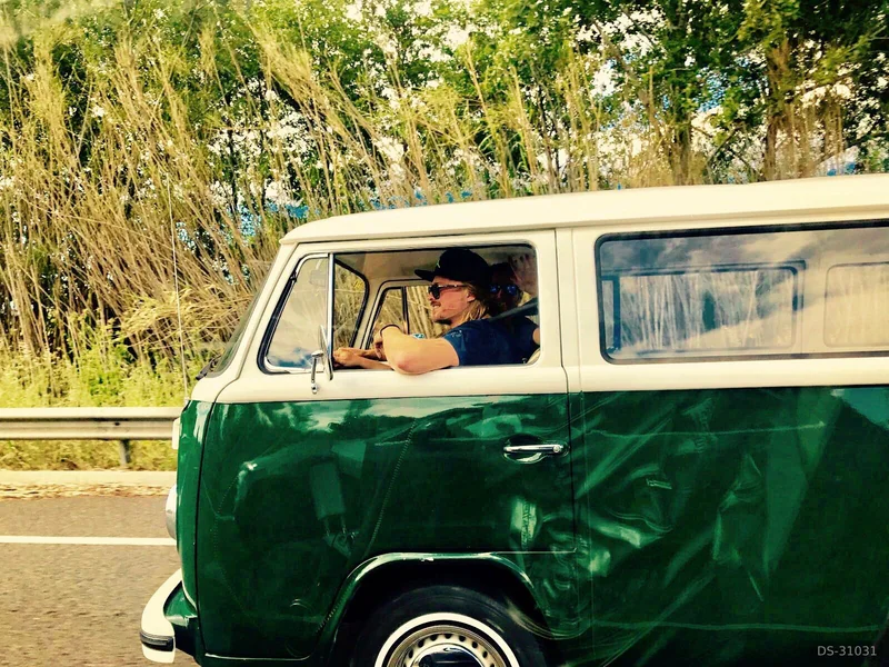 1974 Volkswagen T2 in Torroella De Fluvia 6