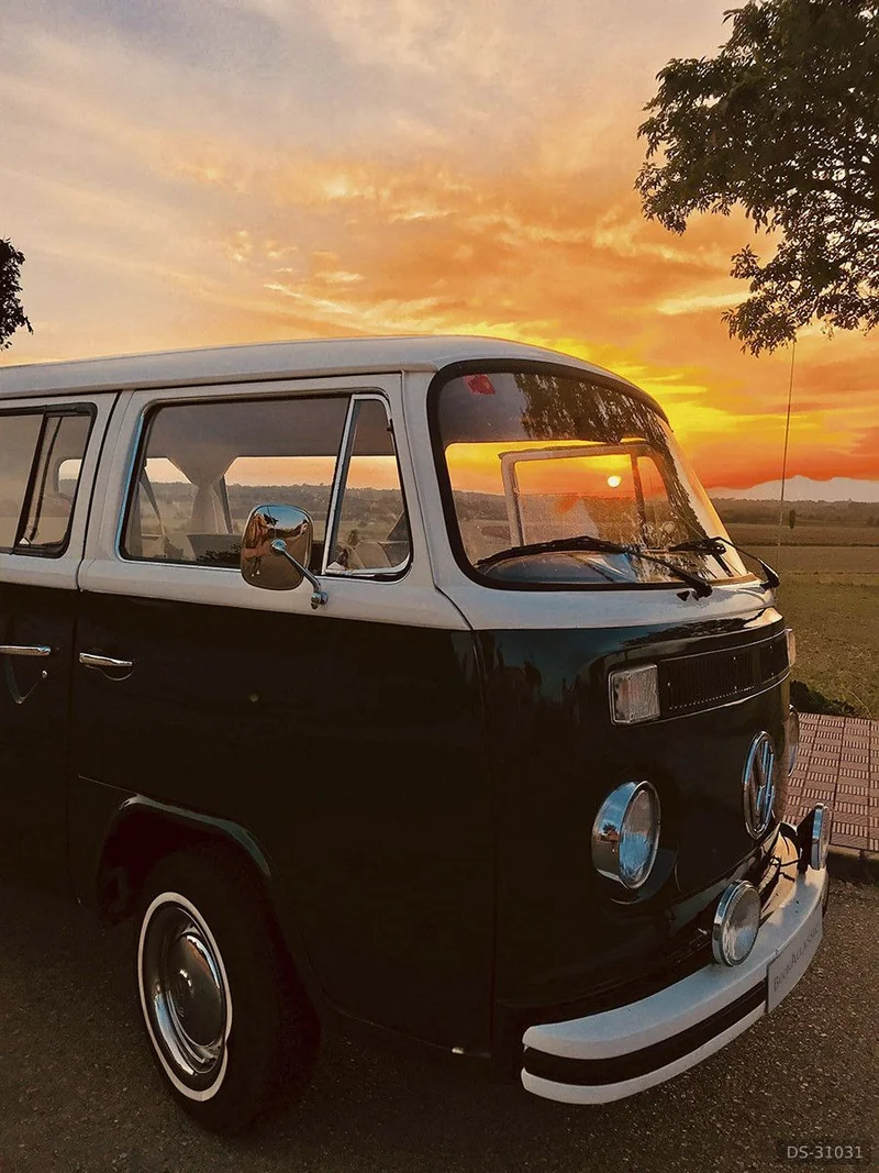 1974 Volkswagen T2 in Torroella De Fluvia 4