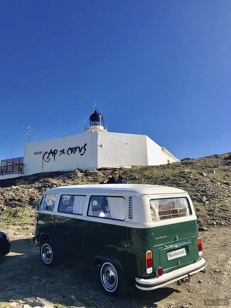 1974 Volkswagen T2 in Torroella De Fluvia 5