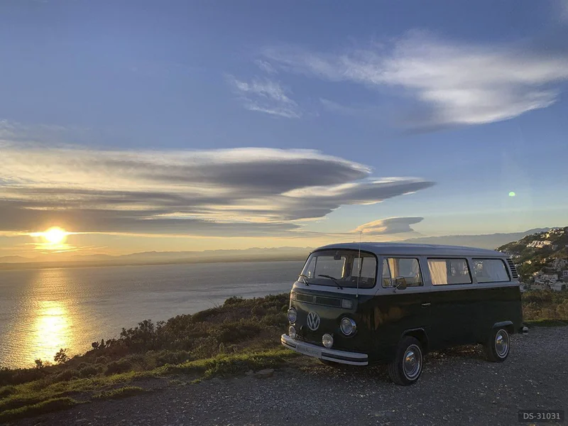 1974 Volkswagen T2 in Torroella De Fluvia 7