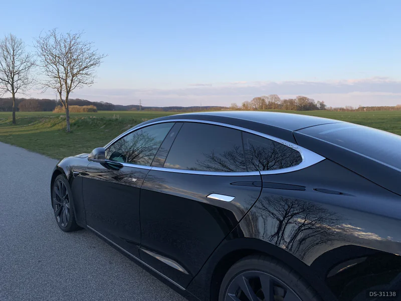 2017 Tesla S75 in Køge 7
