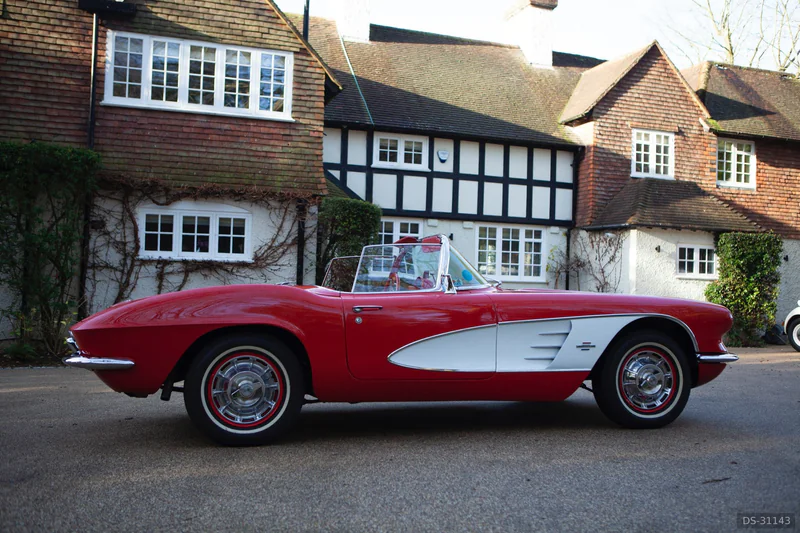 1961 Chevrolet Corvette C1 Convertible in Oxted 9