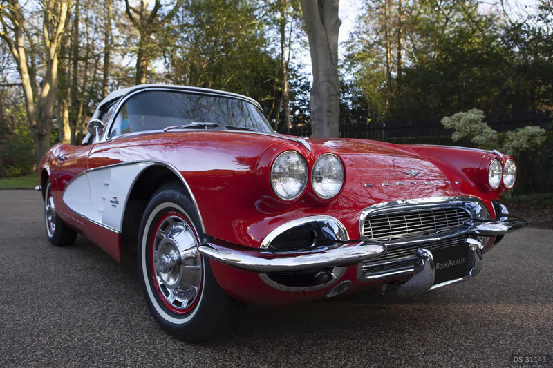 1961 Chevrolet Corvette C1 Convertible in Oxted 6