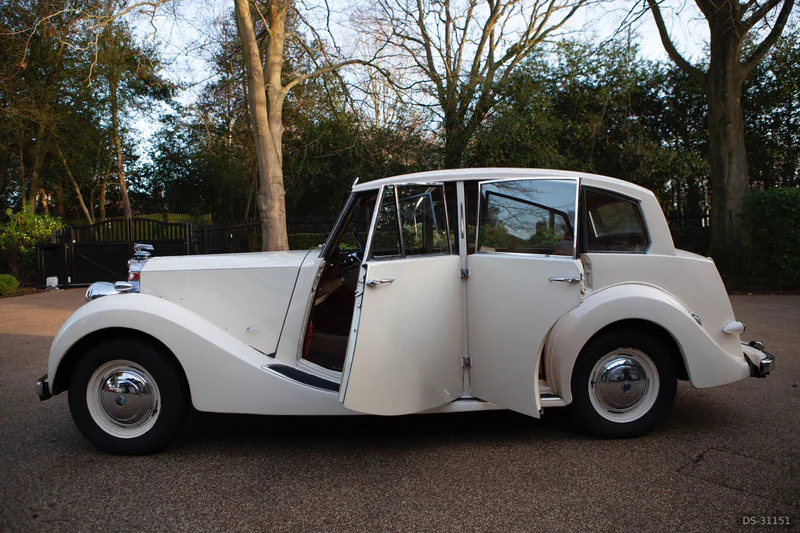 1952 Triumph Renown in Oxted 7