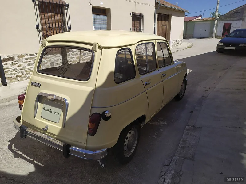 1975 Renault 4 Súper in Navas de Oro 2