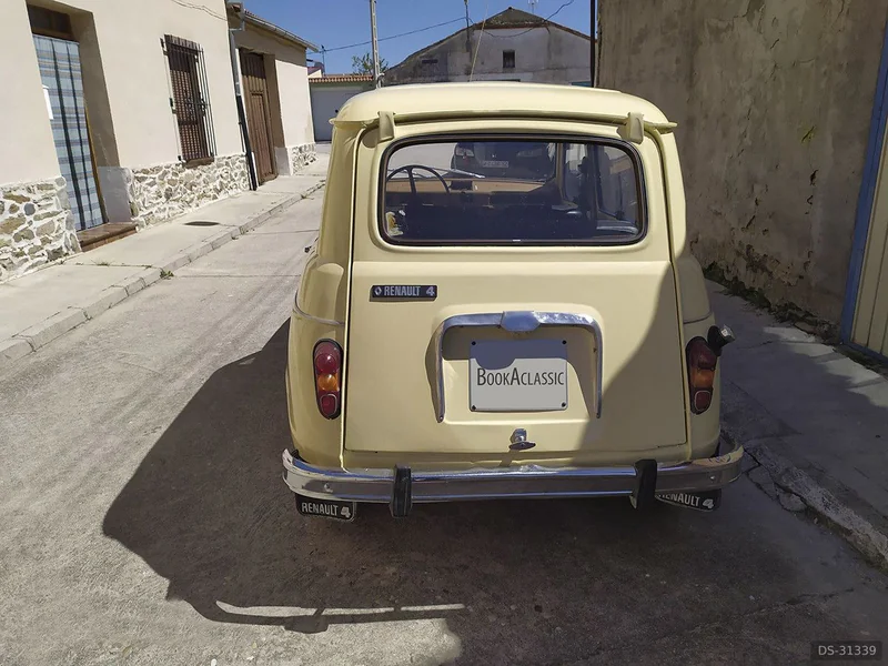 1975 Renault 4 Súper in Navas de Oro 3