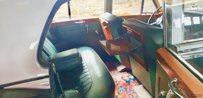 1962 Bentley S2 in Sintra 4