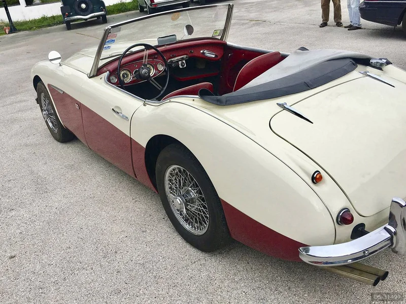 1960 Austin-Healey 3000 in Sintra 6