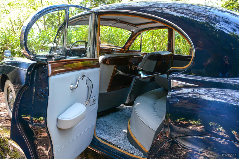 1958 Jaguar Mk9 in Loures 6