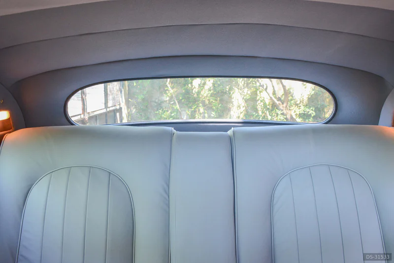 1958 Jaguar Mk9 in Loures 5