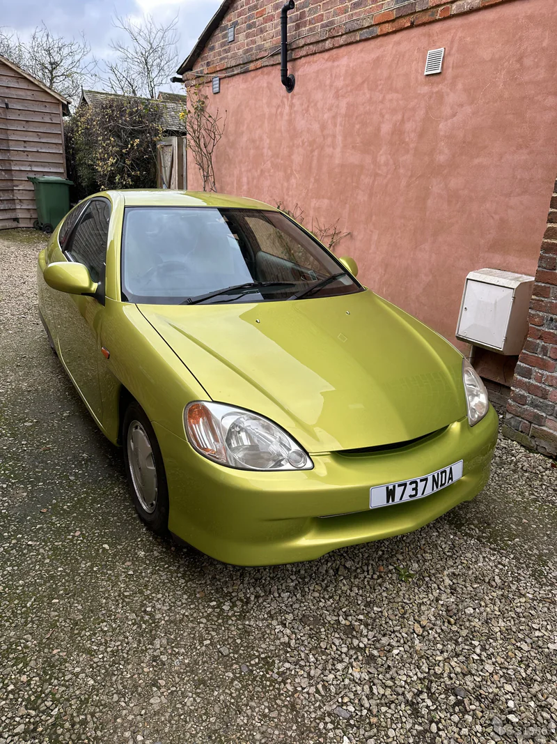 2000 Honda Insight in Lewknor 3