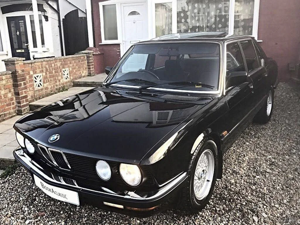 1986 BMW E28 520i Lux