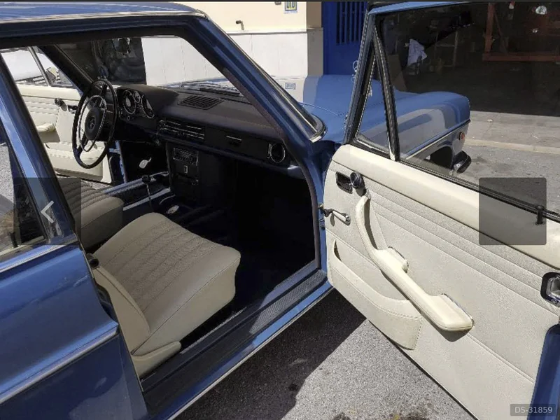 1968 Mercedes-Benz 220 E in Roma 5