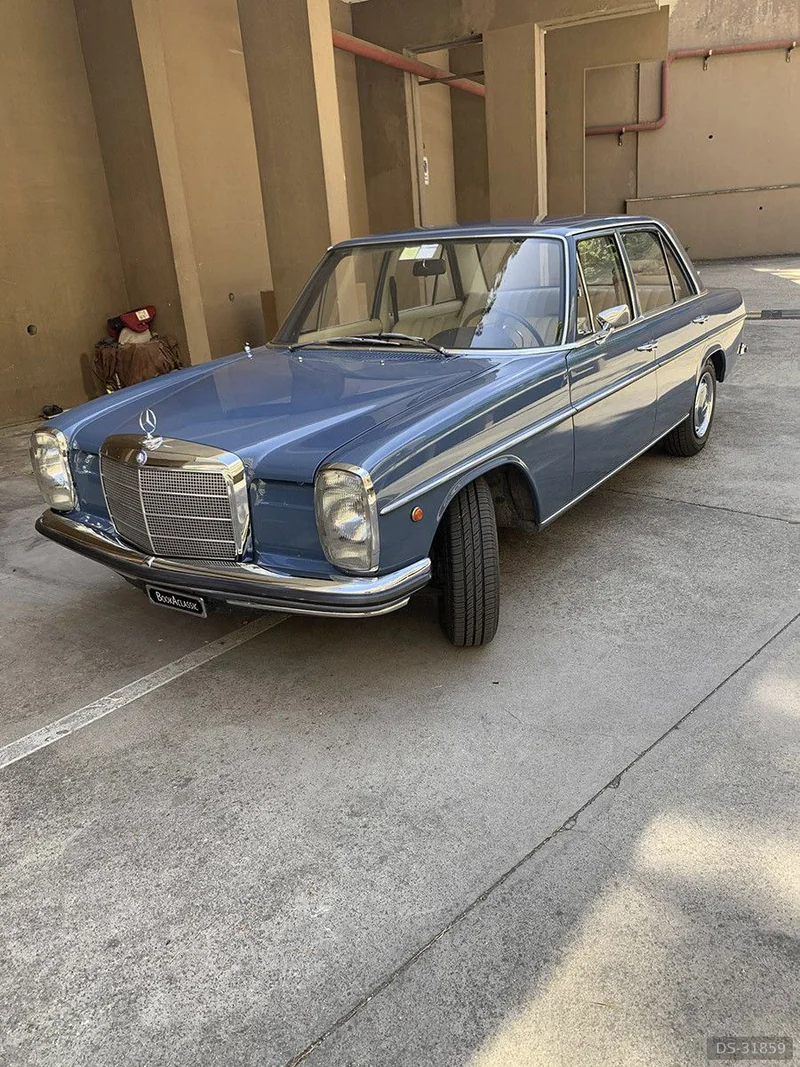 1968 Mercedes-Benz 220 E in Roma 7