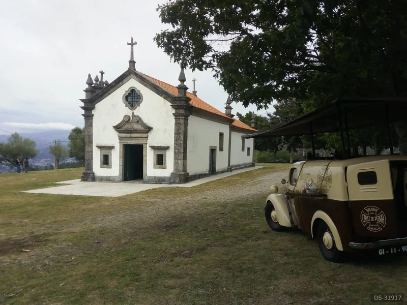 1947 Ford Van in Braga 5