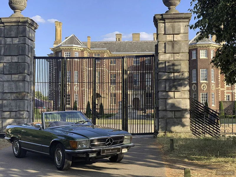 1971 Mercedes-Benz 350 SL in East Sussex 3