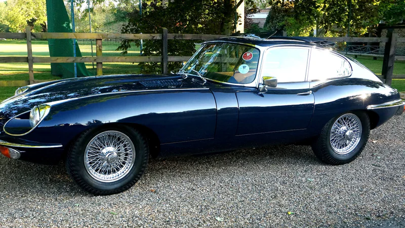 1969 Jaguar E Type Series 2 in London 1