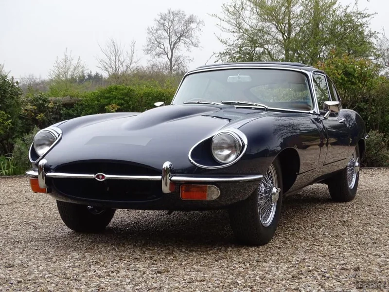 1969 Jaguar E Type Series 2 in London 7