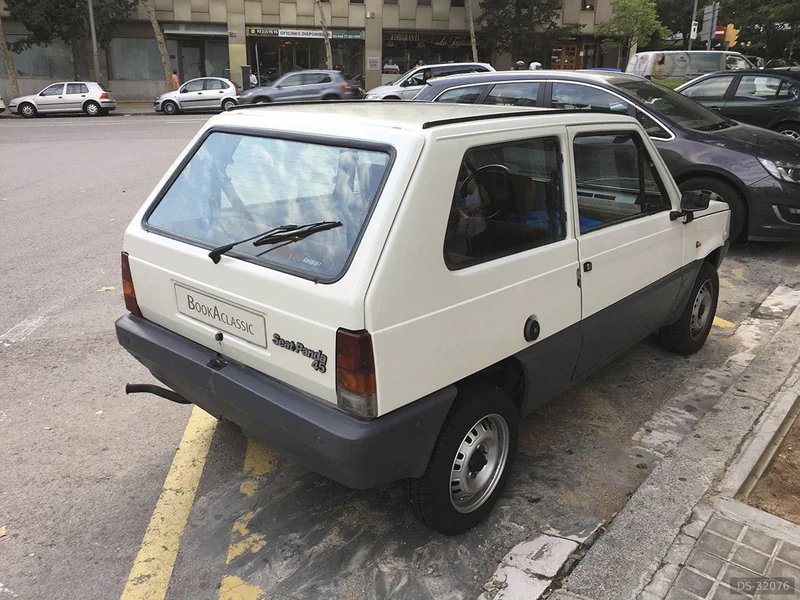 1981 Fiat Panda 45 in Barcelona 3