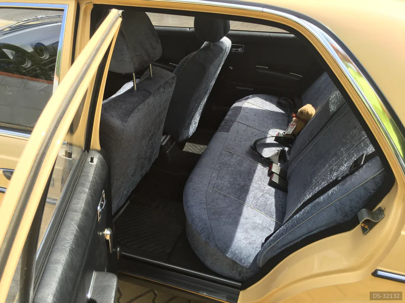 1981 Mercedes-Benz 200 D  W123 in Nelahozeves 10
