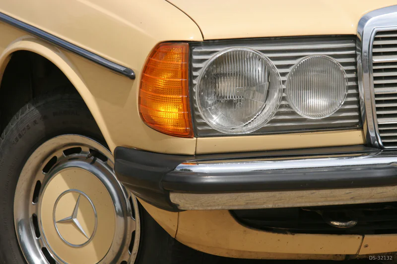 1981 Mercedes-Benz 200 D  W123 in Nelahozeves 6