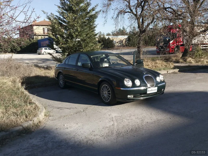 1999 Jaguar S-type 3.0 V6 in Pontremoli 2