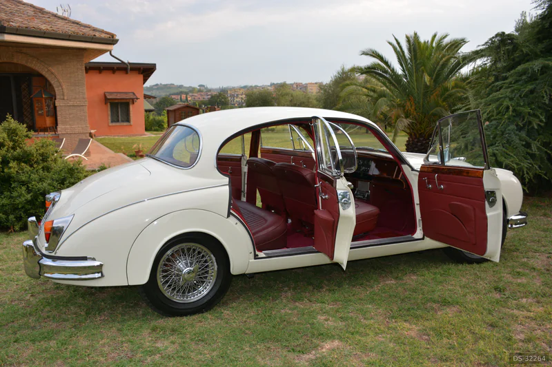 1961 Jaguar Mk2 3.4 in Fonte Nuova 5