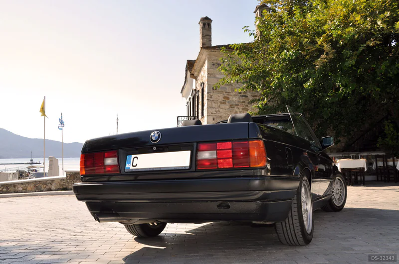 1991 BMW 325i Convertible