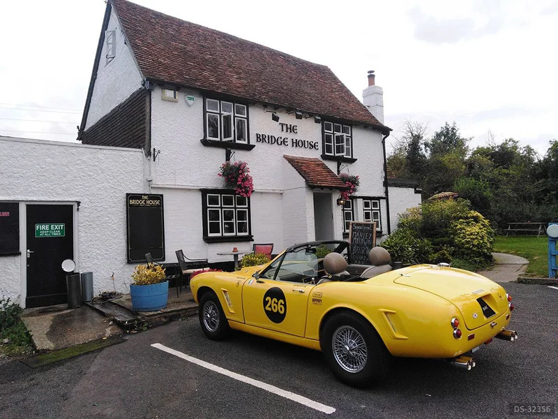 1963 Ferrari Tribute 250 Spyder in Ascot 4