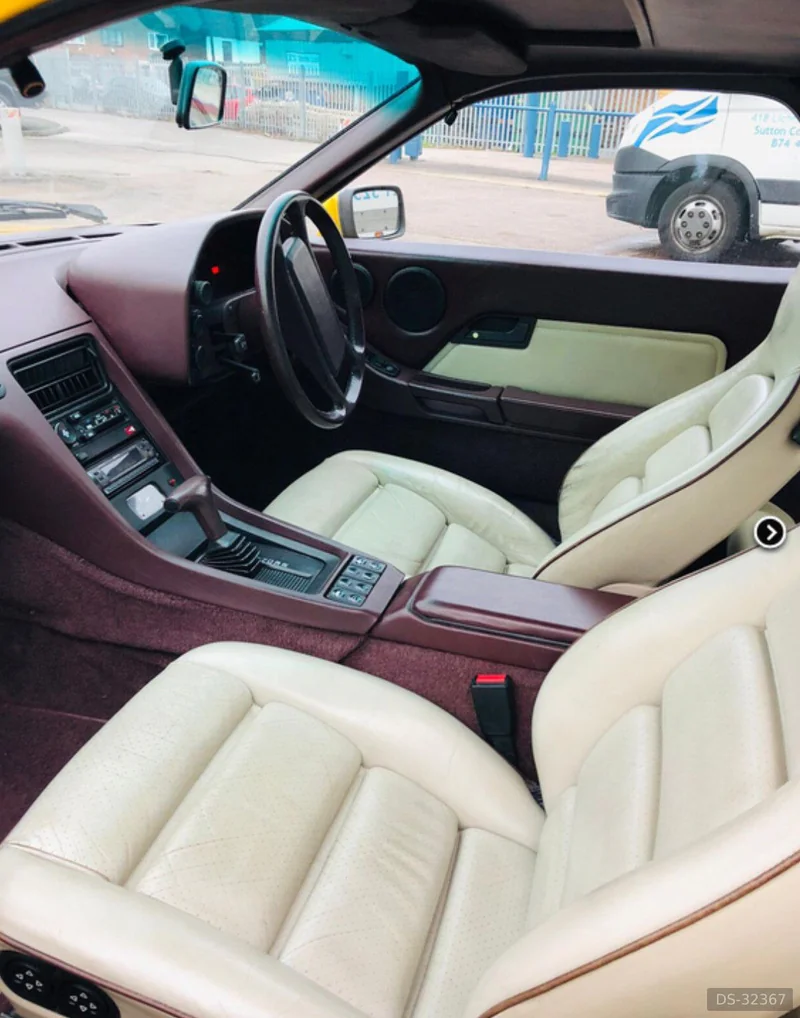 1990 Porsche 928 S4 in Macclesfield 5