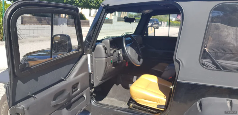 2003 Jeep Wrangler TJ 4.0 Sport in Strengberg 6
