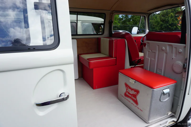 1970 Volkswagen Bay Window Camper