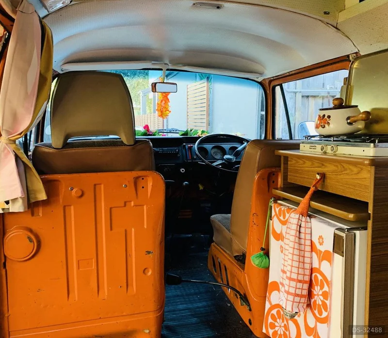 1975 Volkswagen Kombi Campervan in Brighton, Melbourne 4