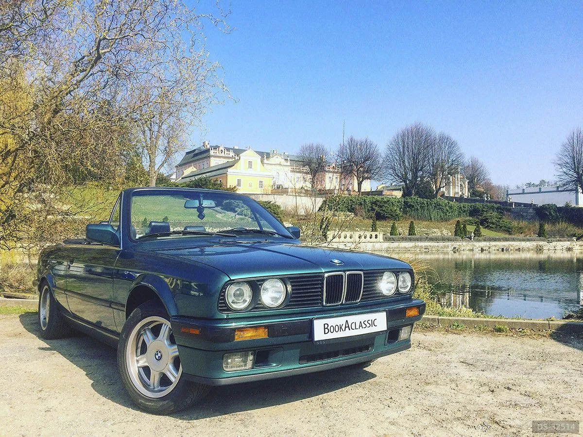 1993 BMW E30