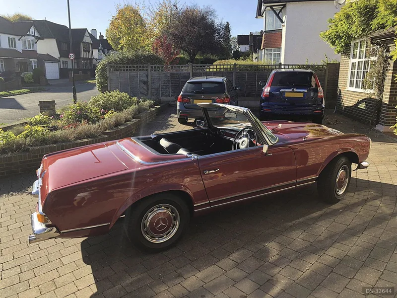 1969 Mercedes-Benz 280 Sl in Coulsdon 7