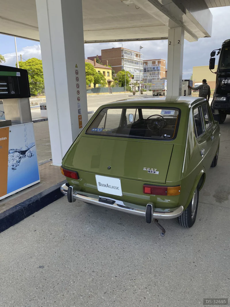 1974 Seat 127 in Madrid 8