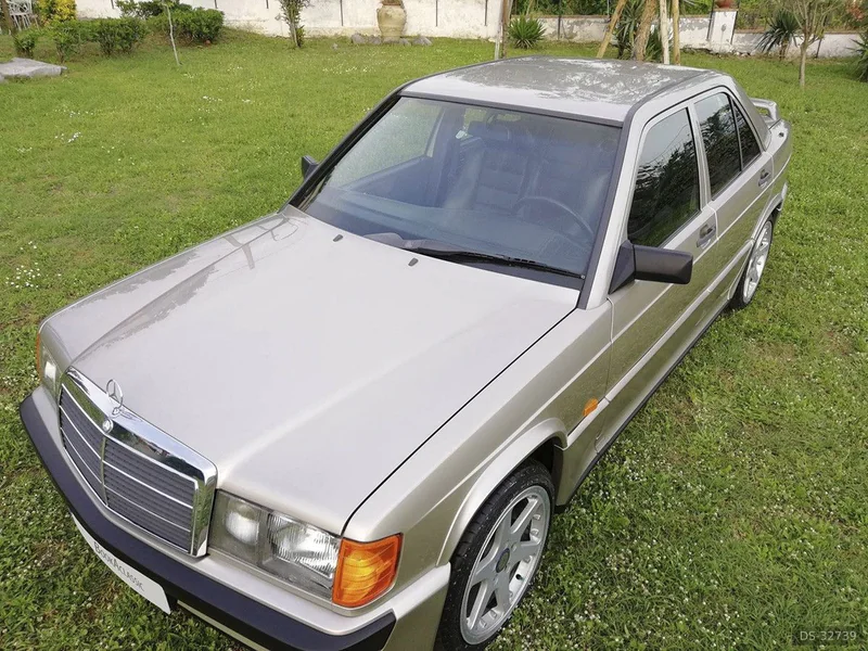 1987 Mercedes-Benz 190 in Napoli 10