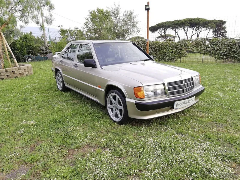 1987 Mercedes-Benz 190 in Napoli