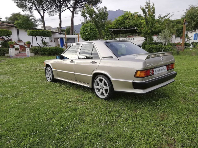 1987 Mercedes-Benz 190 in Napoli 7