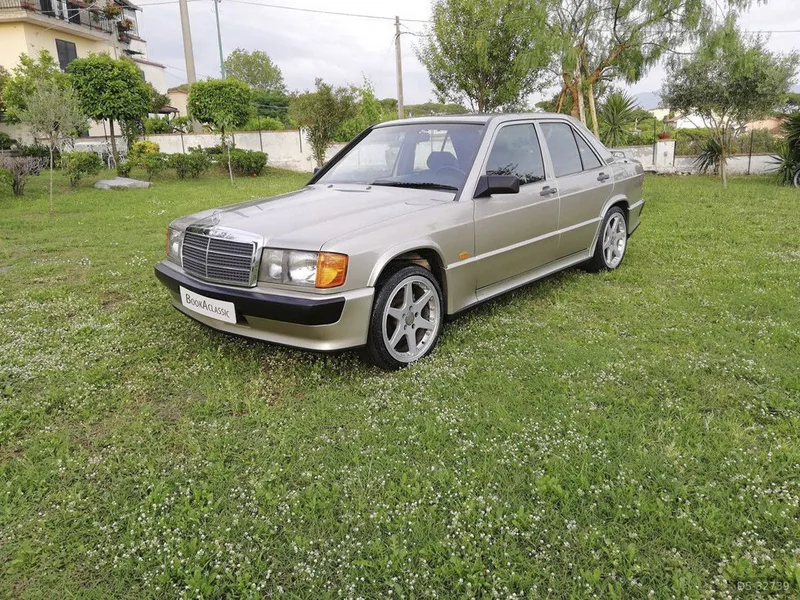 1987 Mercedes-Benz 190 in Napoli 2