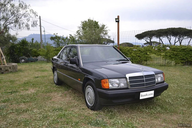 1990 Mercedes-Benz 190 in Napoli 4