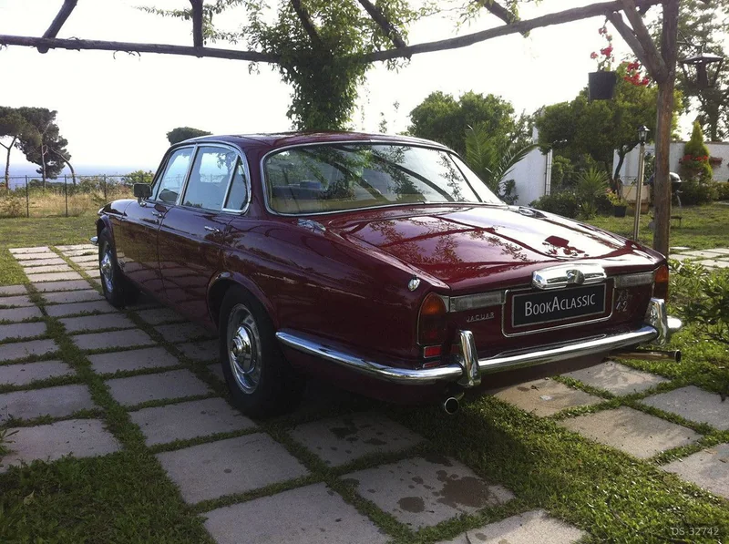 1977 Jaguar Xj 6 in Napoli 6