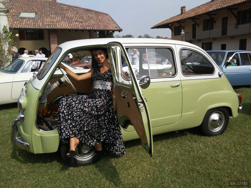1963 Fiat 600 Multipla in Milano 3